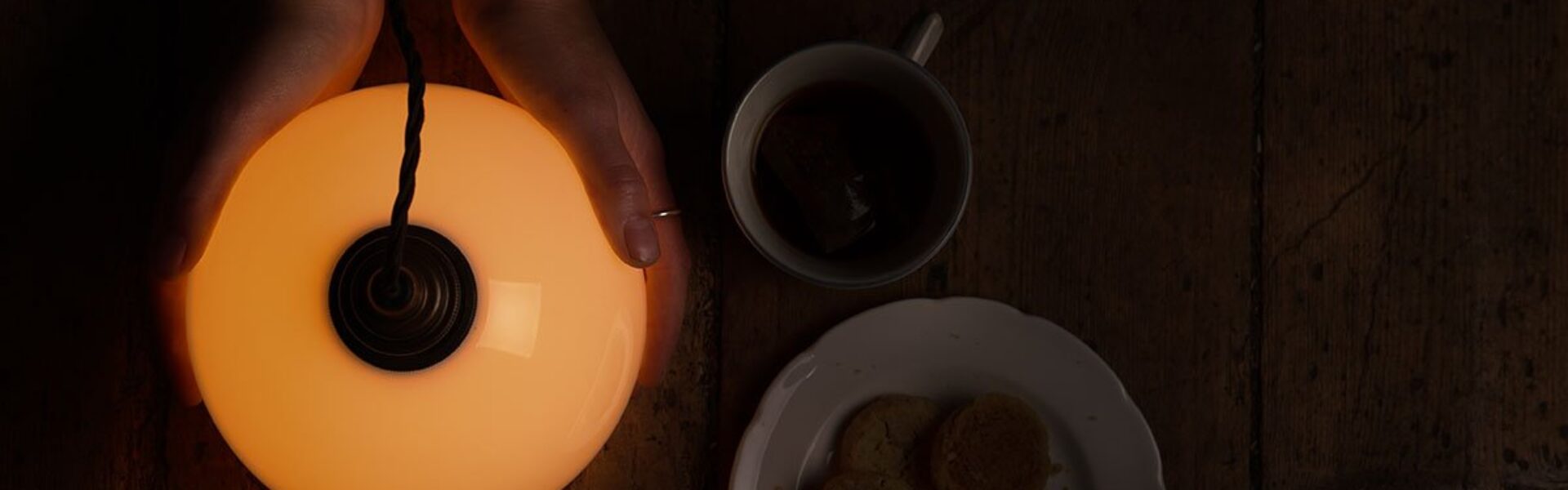 3 SIMPLE LIGHTING TIPS TO HELP YOU ACHIEVE A COSY LIVING SPACE