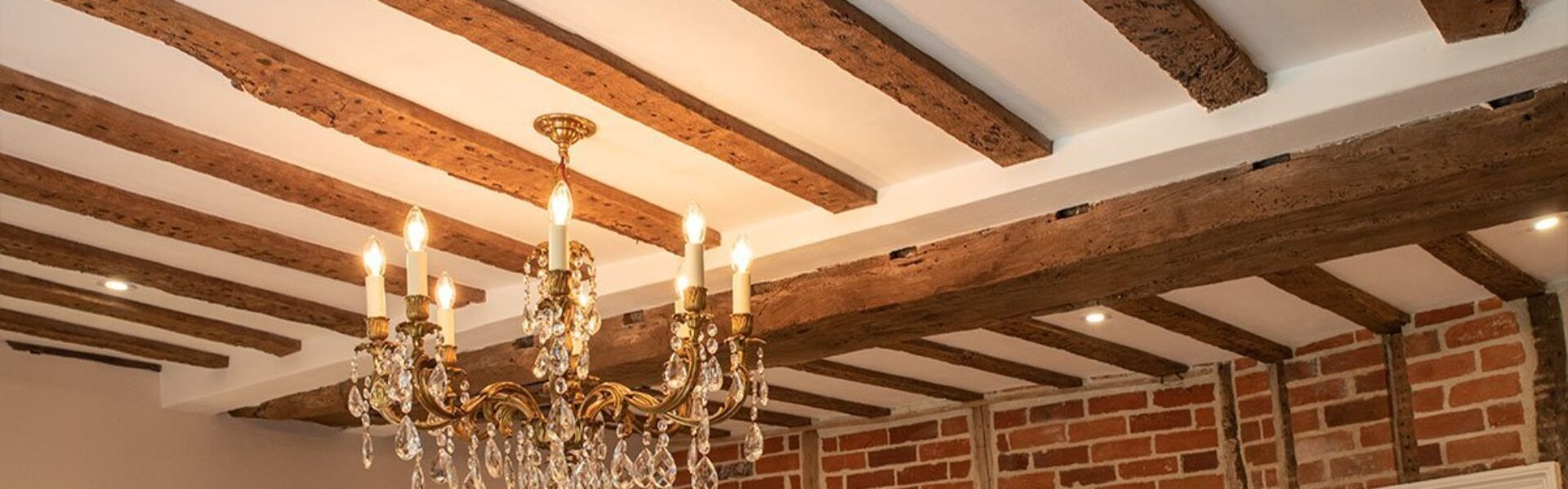 A FULL HOUSE OF FRITZ FRYER LIGHTING