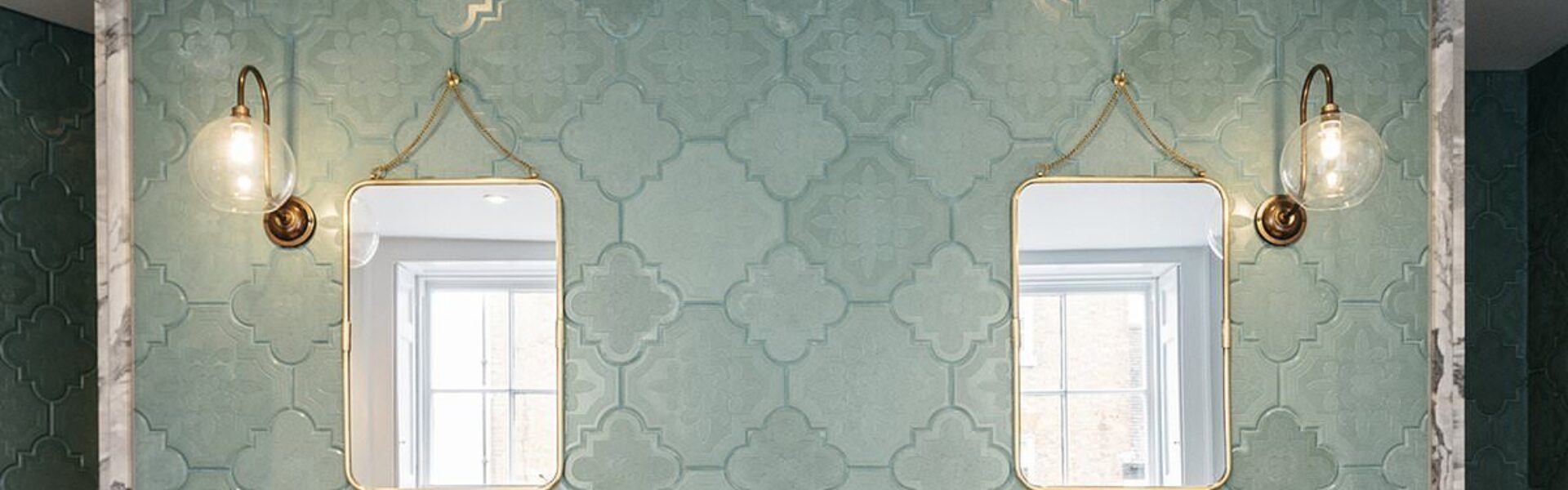 THE PERFECT PAIRING: LIGHT AND MIRRORS